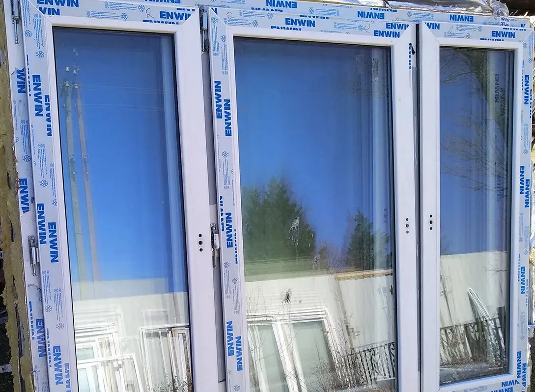 Werkzeuge für PVC-Fensterinstallation